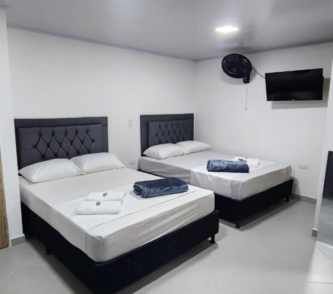 Hotel Medellin Calasanz 外观 照片