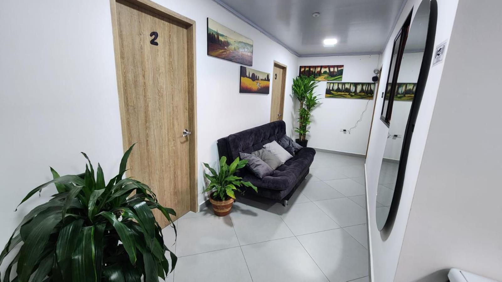 Hotel Medellin Calasanz 外观 照片