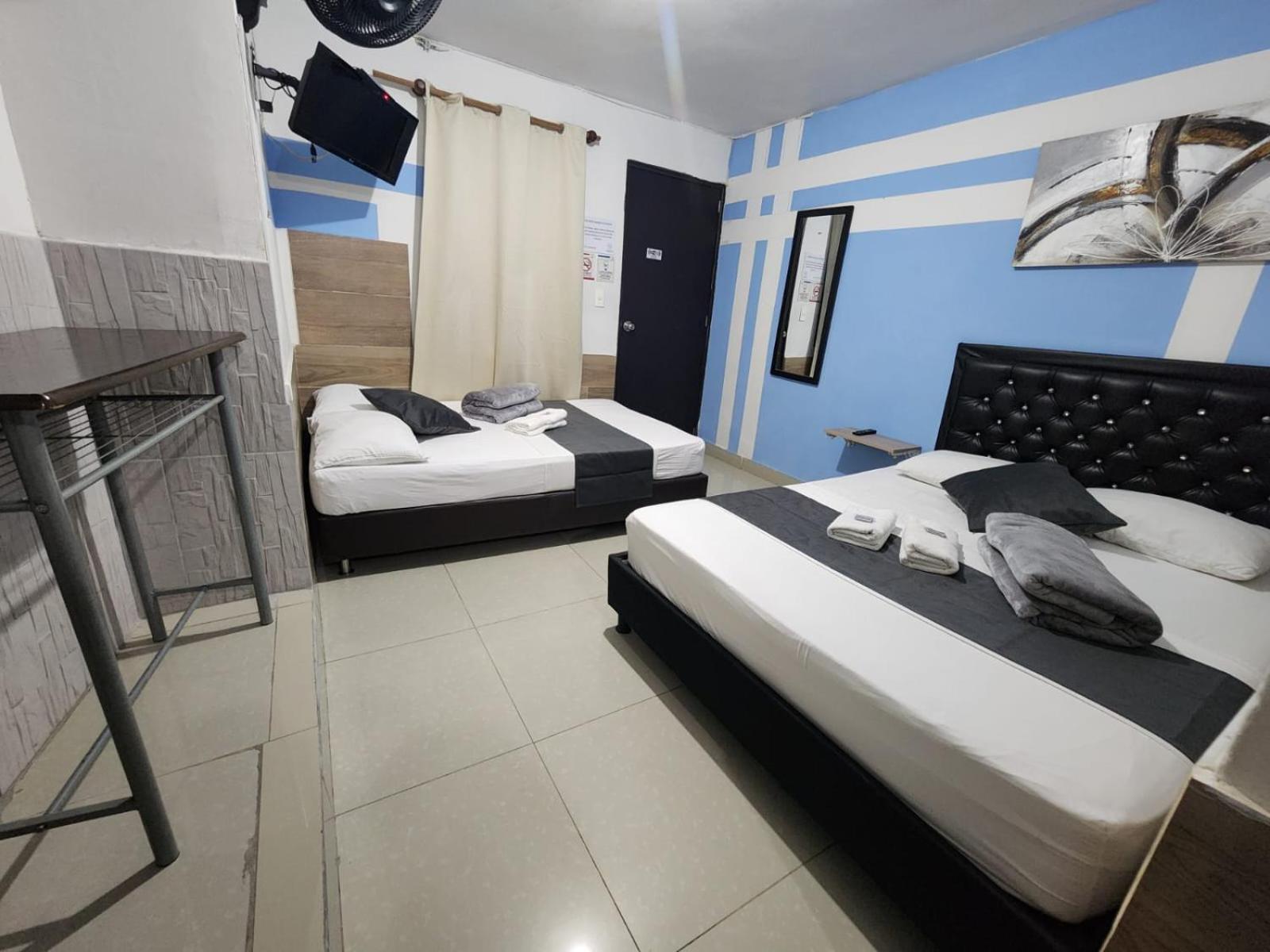 Hotel Medellin Calasanz 外观 照片