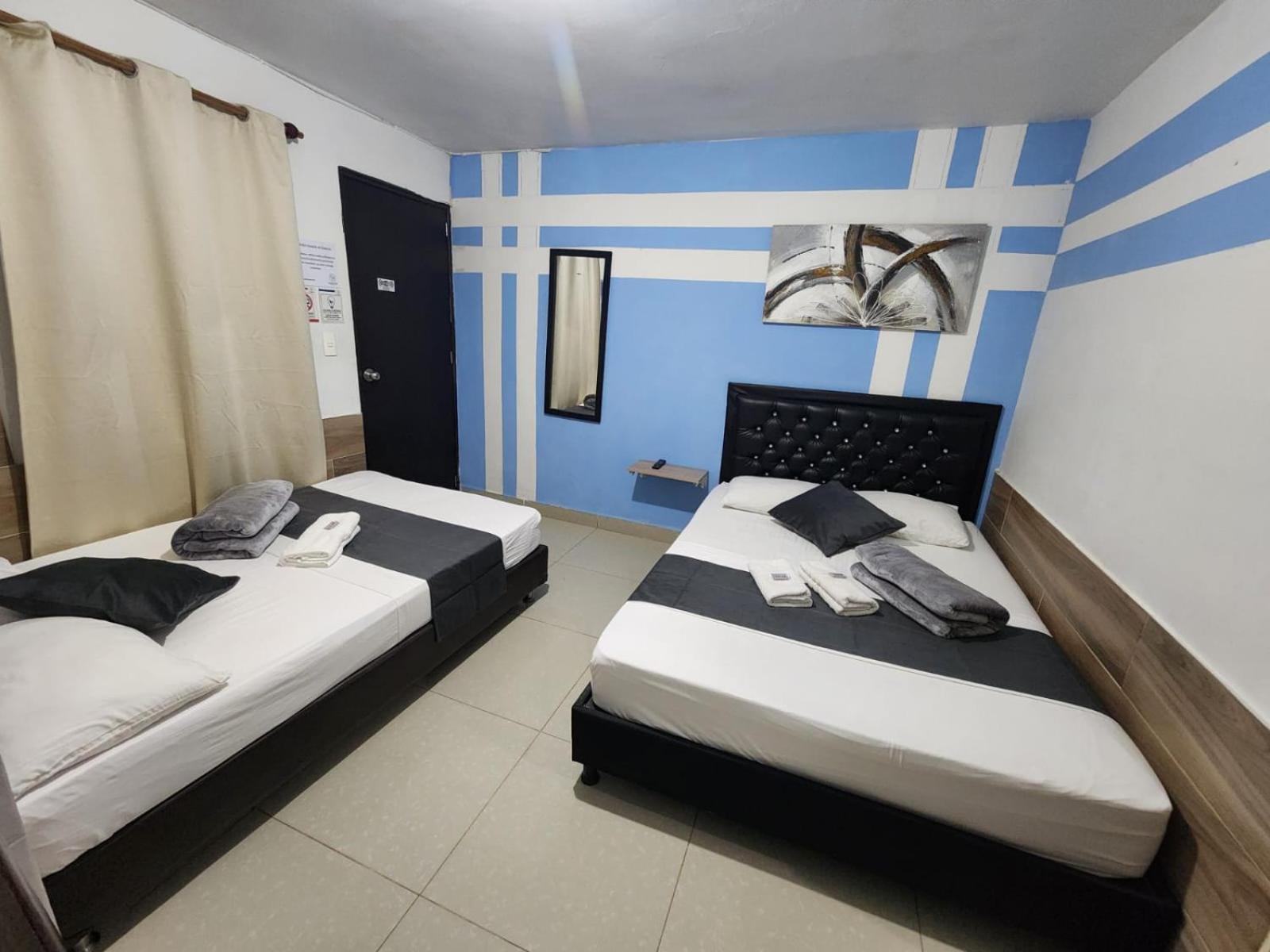 Hotel Medellin Calasanz 外观 照片