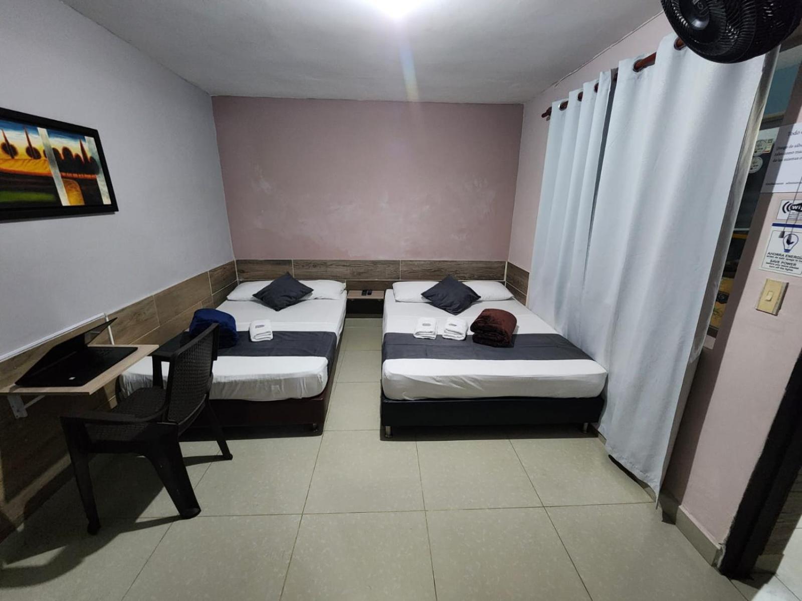 Hotel Medellin Calasanz 外观 照片