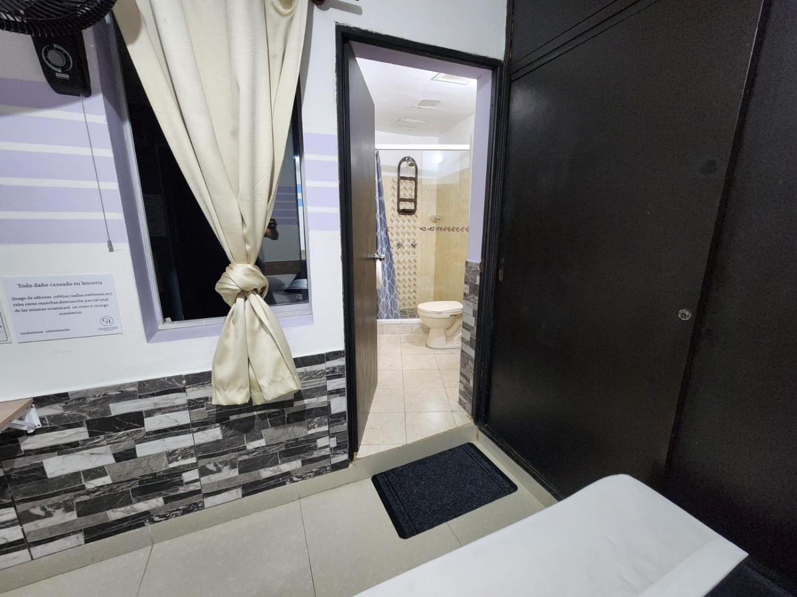 Hotel Medellin Calasanz 外观 照片